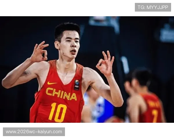 球员场外绯闻曝光引发舆论热议 娱乐圈与体育界的跨界纷争再度升温