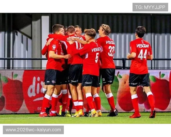 世界杯亚洲区18强赛激战正酣 各国队伍全力争夺宝贵晋级名额